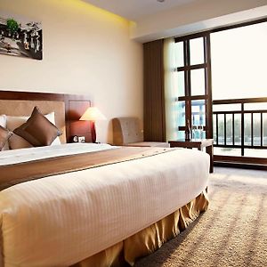 Deluxe Double Room River View